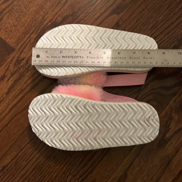 JOSMO GIRLS FLUFF SLIPPER Sandals TIE DYE SLIDE SANDALS KIDS - Picture 4 of 4